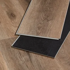 Kwantum Klik Pvc-Vloeren*2in1 Klik PVC Fender Eiken Met Geïntegreerde Ondervloer Je berekent hoeveel meters je nodig hebt door lengte en breedte in te vullen